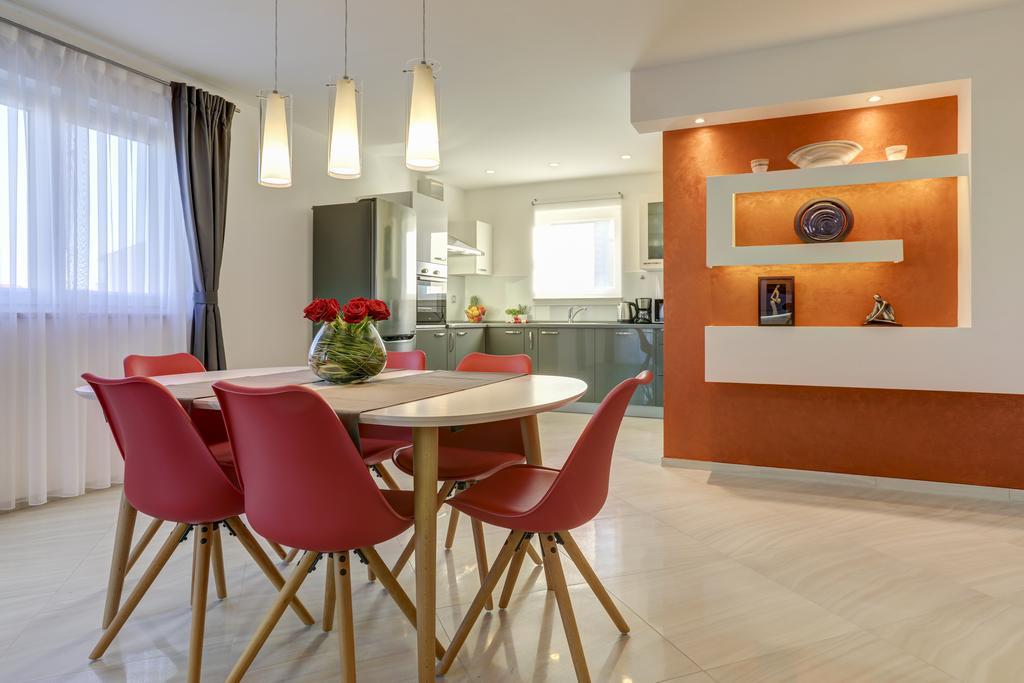 Viras Luxury Holiday Premantura Exterior foto
